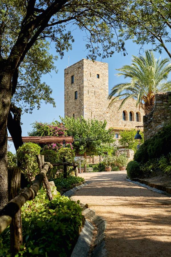 Hotel Castell D'Emporda La Bisbal d'Emporda Exterior foto